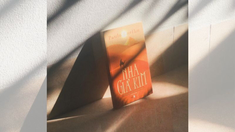Bìa sách Nhà Giả Kim Paulo Coelho